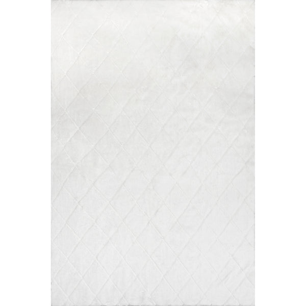 nuloom Amy Casual Faux Rabbit Machine Washable Area Rug White