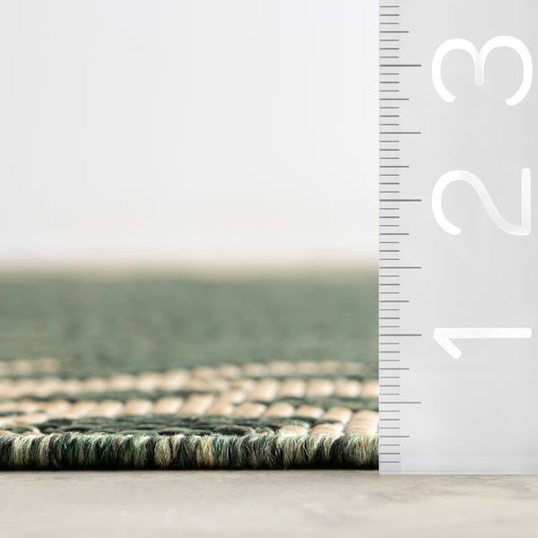 Nuloom Anigail Bordered Indoor/Outdoor Area Rug Green