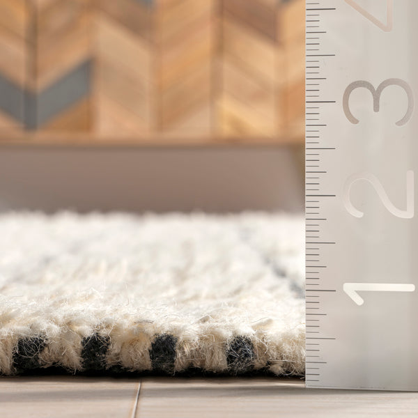 Nuloom Ariana Brick Pattern Wool Blend Area Rug Ivory