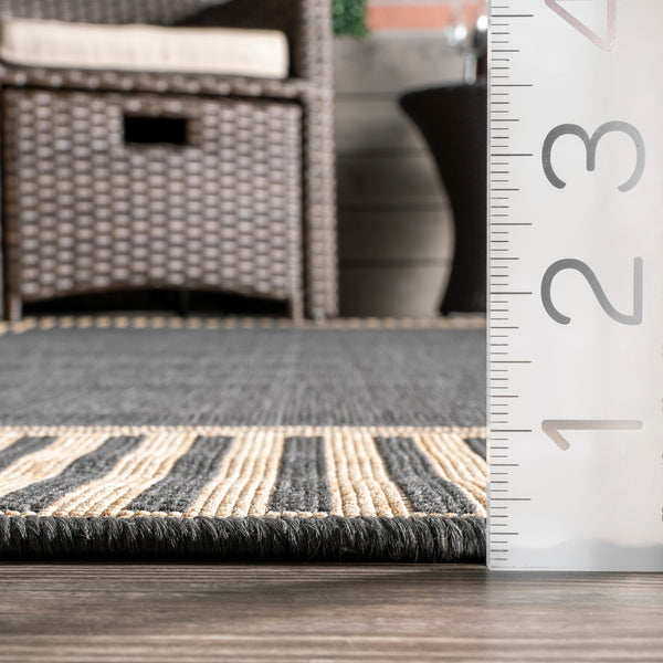 Nuloom Asha Simple Border Indoor/Outdoor Area Rug Dark Gray