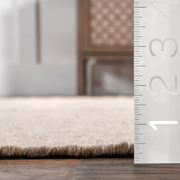 Nuloom Belinda Casual Stripe Wool Tassel Area Rug Beige