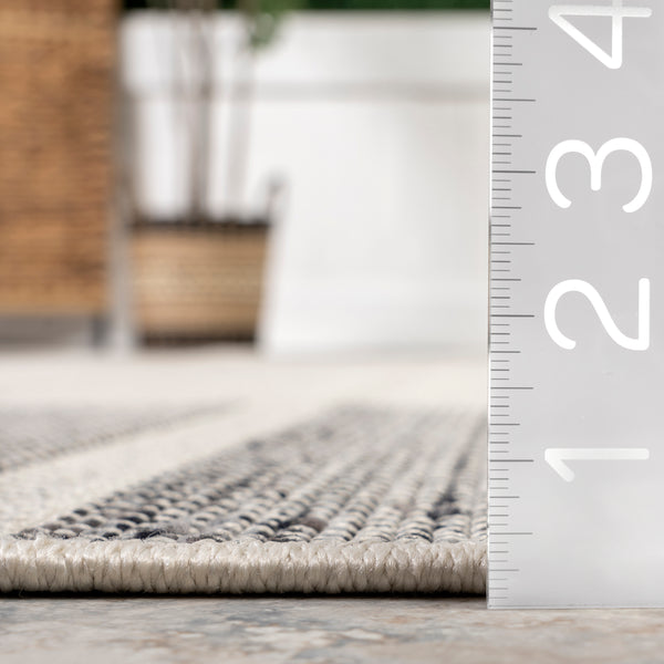 Nuloom Callia Abstract Striped Indoor/Outdoor Area Rug Gray