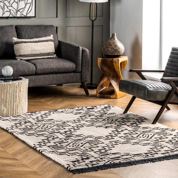 Nuloom Celia Soft Shag Abstract Aztec Fringe Area Rug Beige