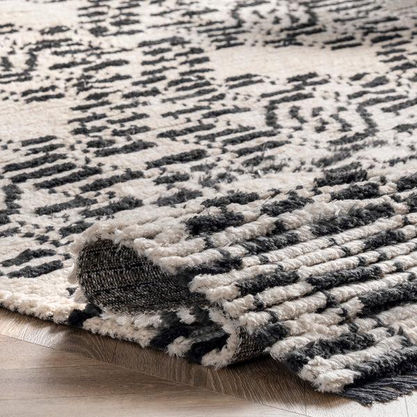 Nuloom Celia Soft Shag Abstract Aztec Fringe Area Rug Beige