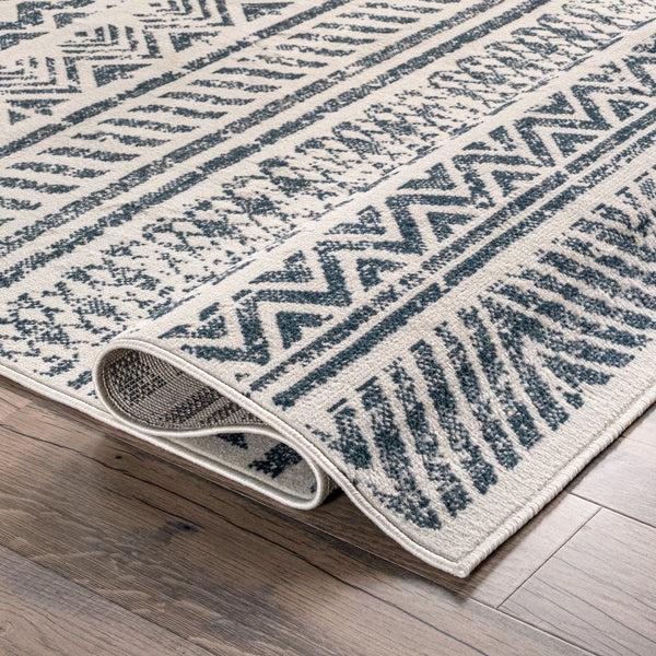 Nuloom Chloe Tribal Motif Banded Area Rug Light Gray