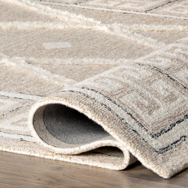 Nuloom Cilla Transitional Diamond Wool Area Rug Beige
