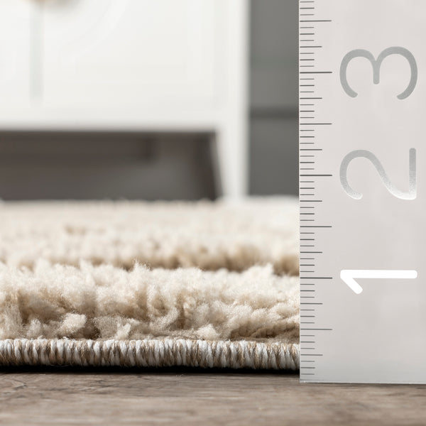 Nuloom Cordelia Fragmented Stripes Tasseled Area Rug Ivory