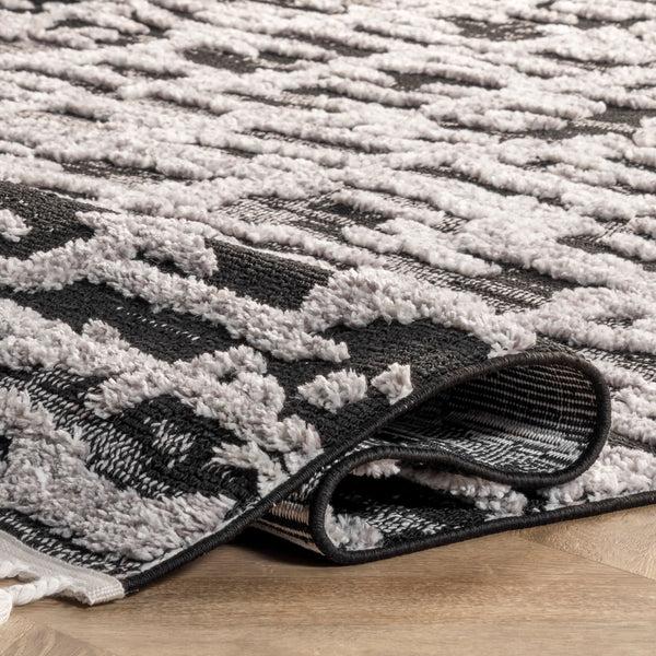 Nuloom Cosette Abstract High Low Textured Tassel Area Rug Light Grey