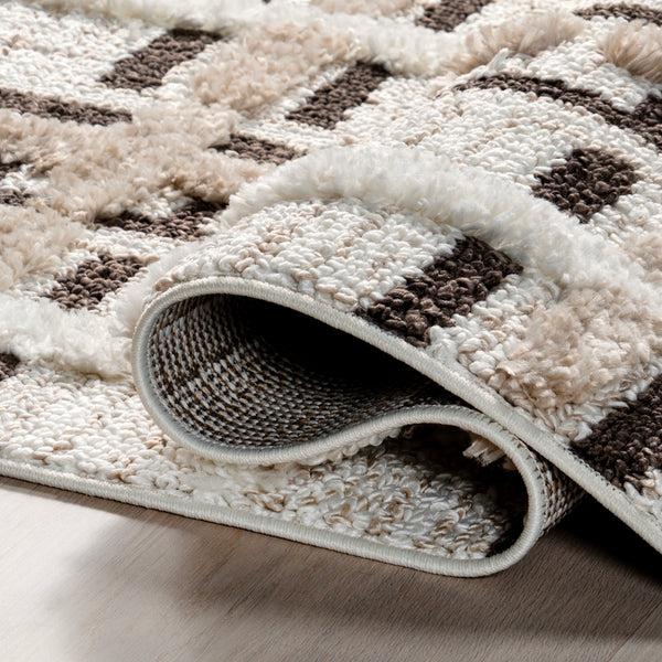 Nuloom Crimson High-Low Plaid Tasseled Area Rug Ivory
