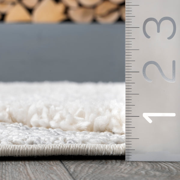 Nuloom Dae Geometric High/Low Tasseled Area Rug Gray