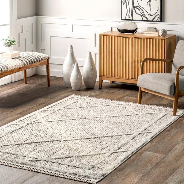 Nuloom Dazi Moroccan Diamond High/Low Tasseled Area Rug Beige