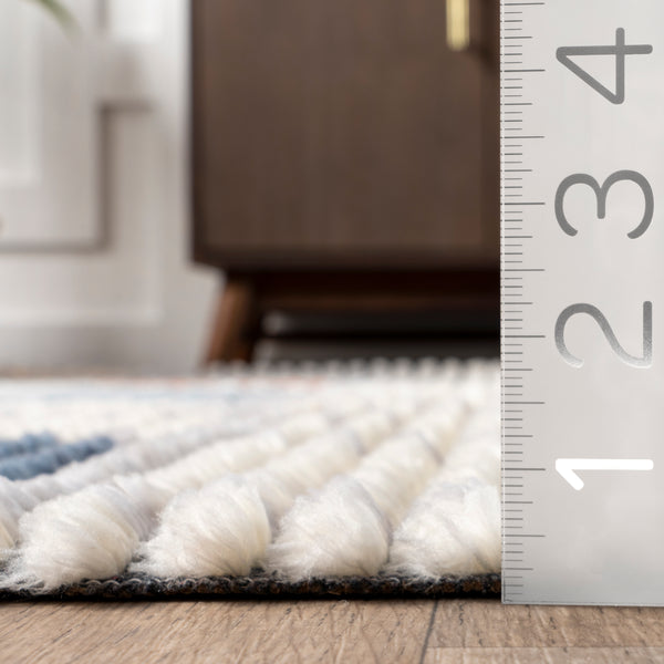 Nuloom Dolores Geometric Maze Fringe Area Rug Beige