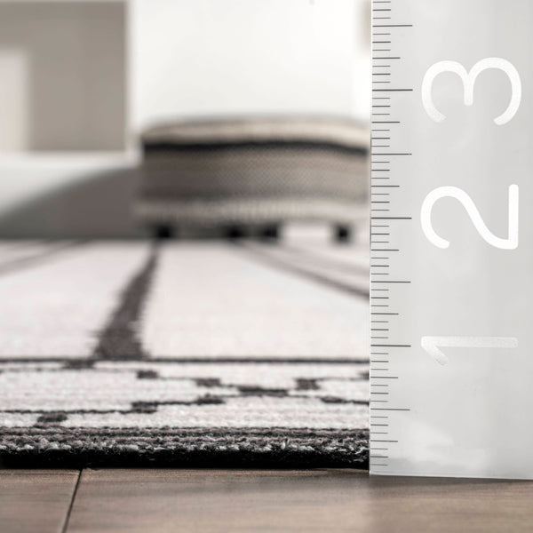 Nuloom Elsy Modern Tribal Machine Washable Area Rug Ivory