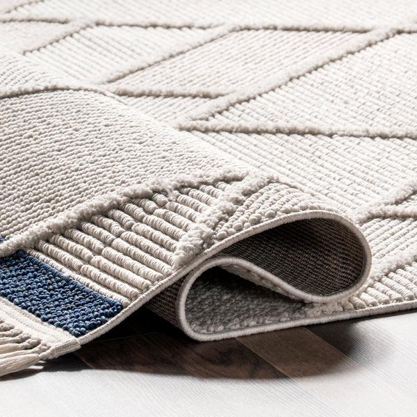 Nuloom Emilie Casual Geometric Tasseled Area Rug Beige