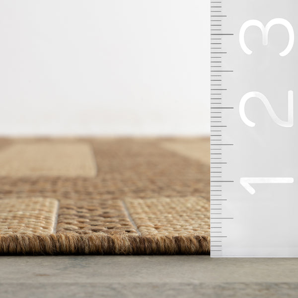 Nuloom Falonia Farmhouse Indoor/Outdoor Area Rug Light Brown