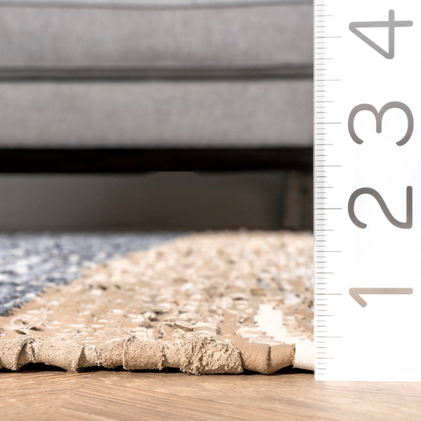 Nuloom Farren Hand Woven Diamond Leather Area Rug Grey