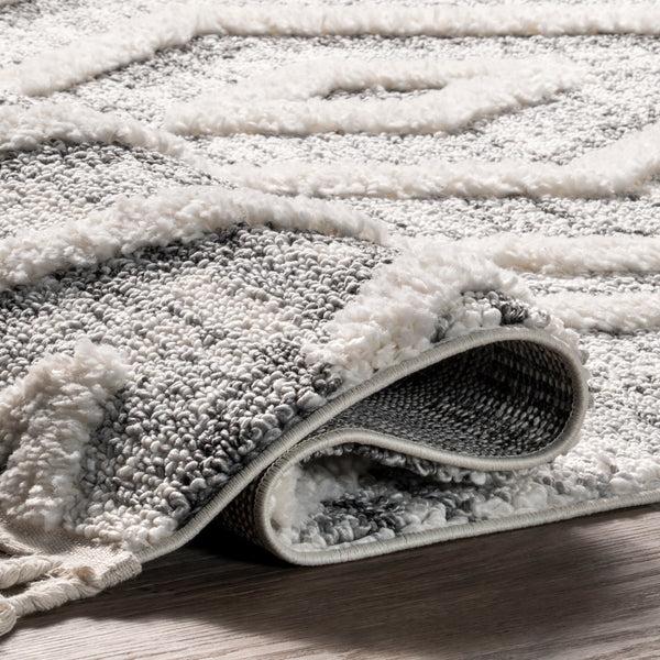 Nuloom Fleur Geometric High/Low Tassel Area Rug Gray