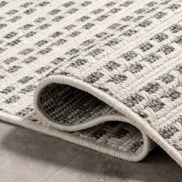 Nuloom Halsey Geometric Indoor/Outdoor Area Rug Cream