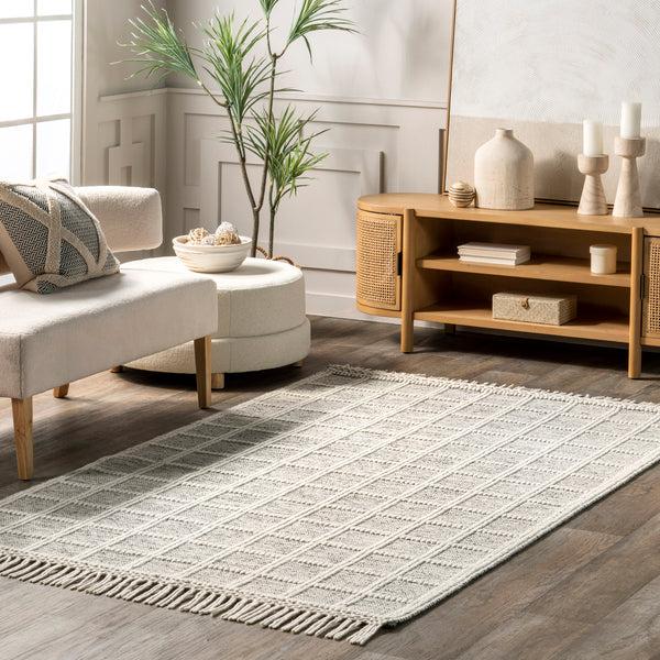 Nuloom Huia Casual Striped Wool Blend Tassel Area Rug Ivory