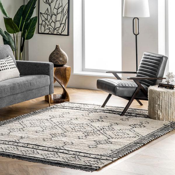 Nuloom Iliana Soft Shag Geometric Diamond Fringe Area Rug Beige