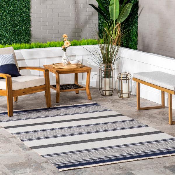 Nuloom Ivey Modern Striped Indoor/Outdoor Fringe Area Rug Blue