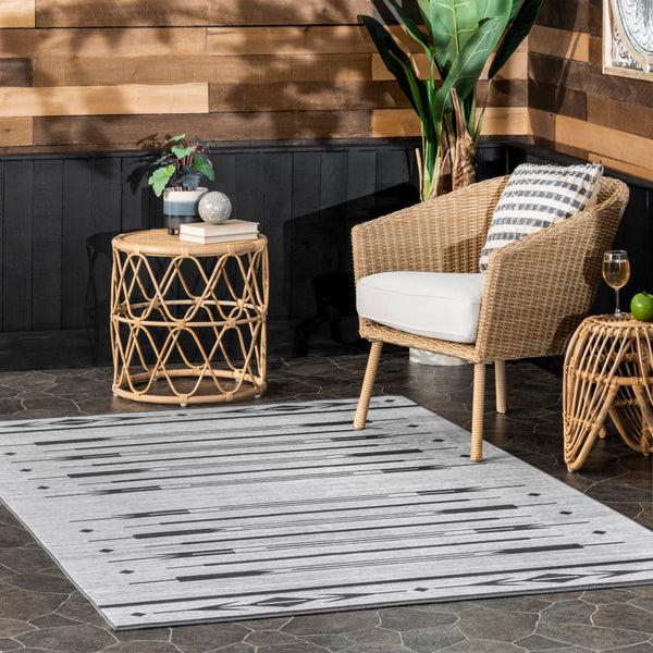 Nuloom Katia Southwestern Machine Washable Indoor/Outdoor Area Rug Light Gray