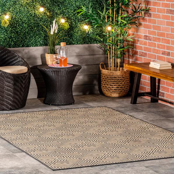 Nuloom Kelsey Modern Abstract Indoor/Outdoor Area Rug Black