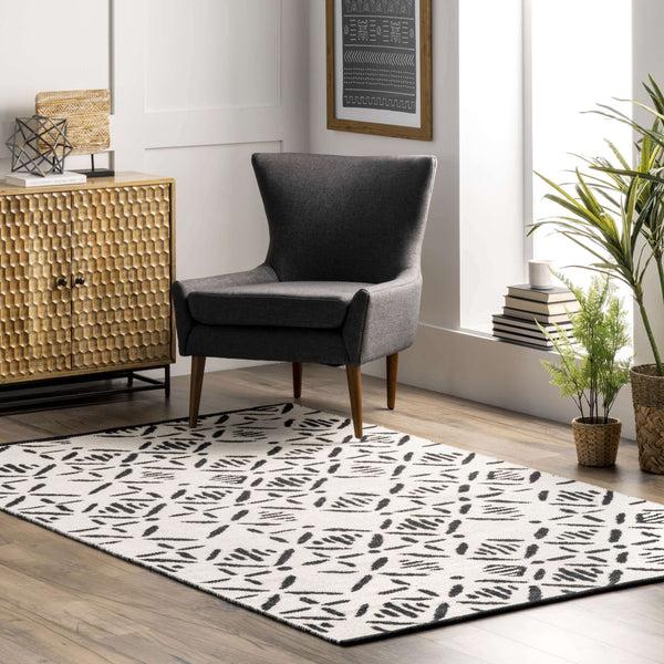 Nuloom Kirsten Hand Loomed Tribal Wool Area Rug Ivory