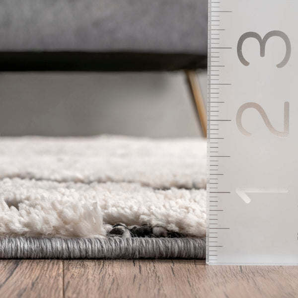 Nuloom Kylee Soft Shaggy Textured Tassel Area Rug Gray