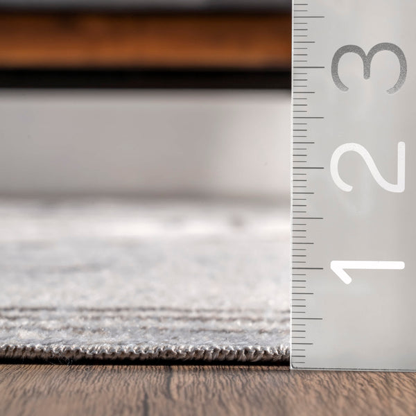Nuloom Kyleigh Machine Washable Southwestern Area Rug Light Grey