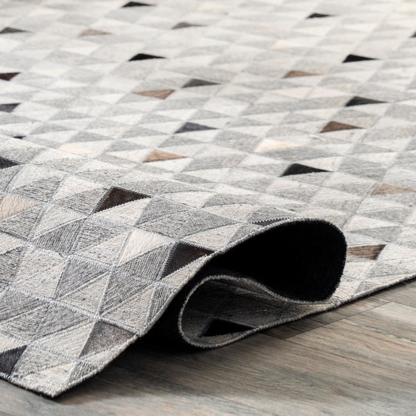 Nuloom Laine Leather Blend Modern Triangle Area Rug Gray