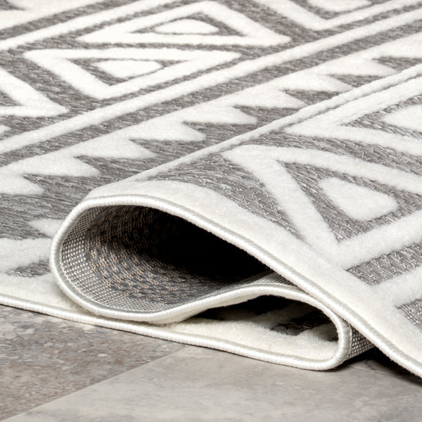 Nuloom Lanelle Tribal Banded Indoor/Outdoor Area Rug Beige
