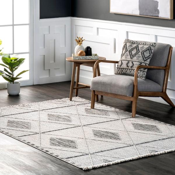 Nuloom Lavera Geometric Elevated Diamonds Area Rug Light Gray