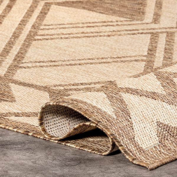 Nuloom Mazie Bold Tribal Indoor/Outdoor Area Rug Beige