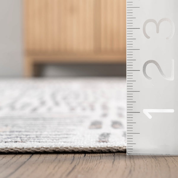 Nuloom Mitzi Abstract Lines Machine Washable Area Rug Light Gray