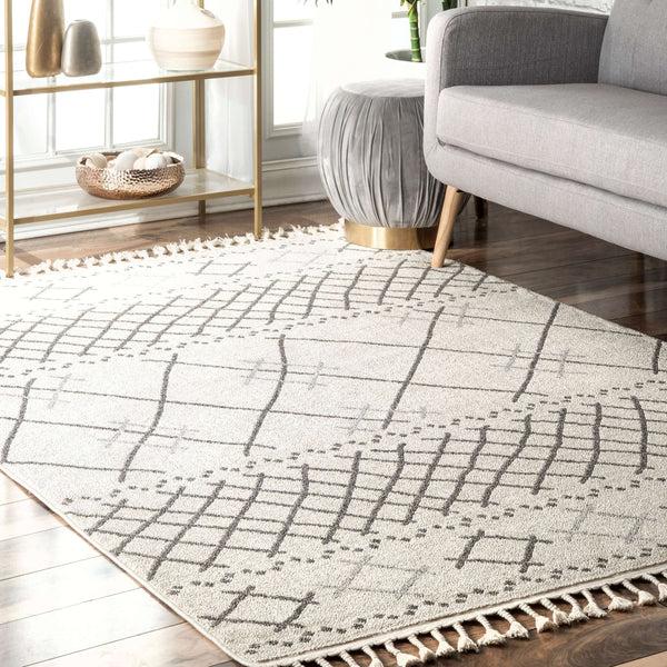 Nuloom Alara Modern Trellis Tassel Beige