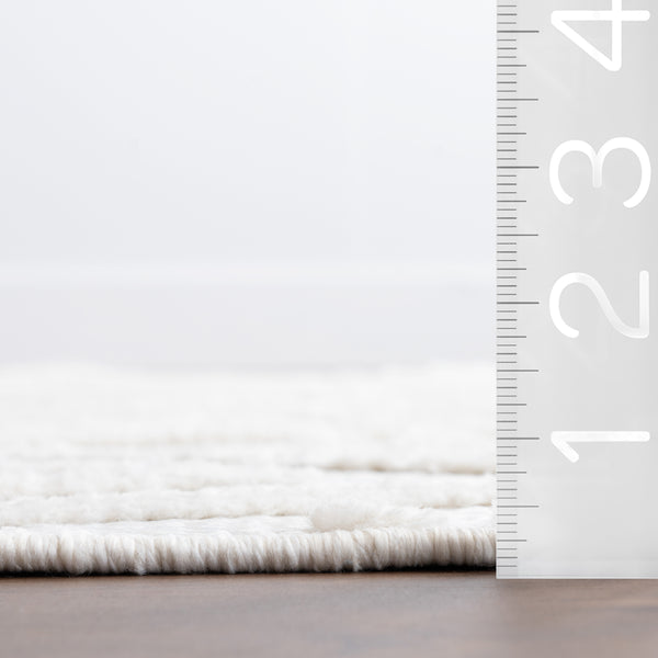 Nuloom Annaka Trellis Fringe Area Rug Cream