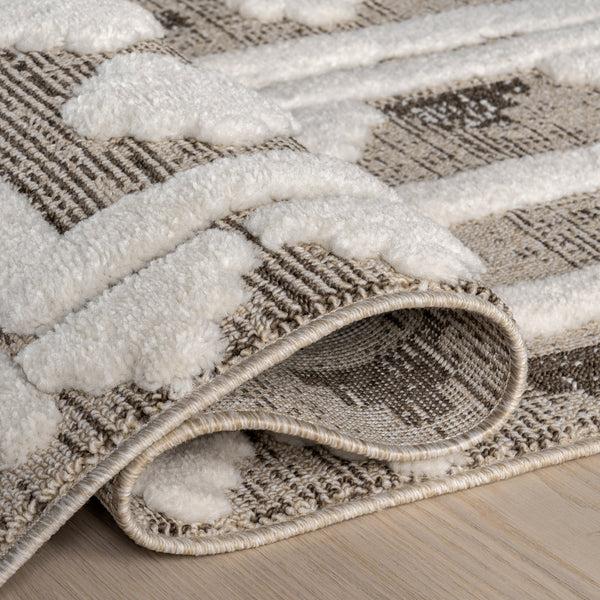 Nuloom Audience Geometric Tasseled Area Rug Beige