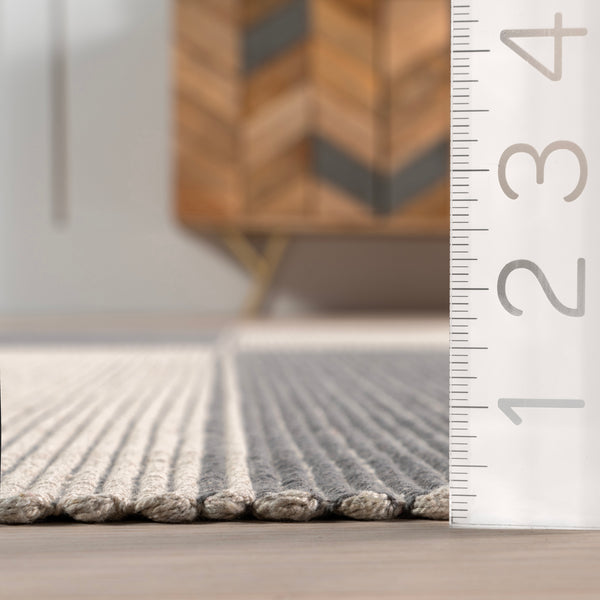 Nuloom Boxelder Checked Cotton Area Rug Grey