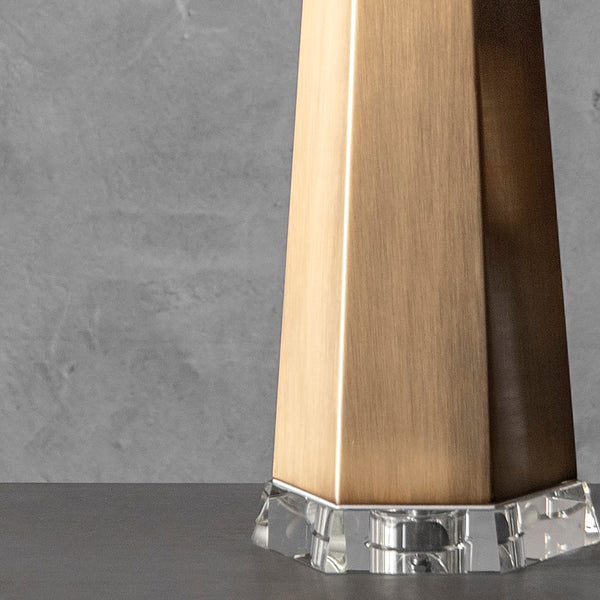 Nuloom Cheyenne 30" Metal Table Lamp Brass