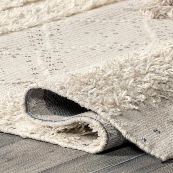 Nuloom Christina Tassel Rug Ivory