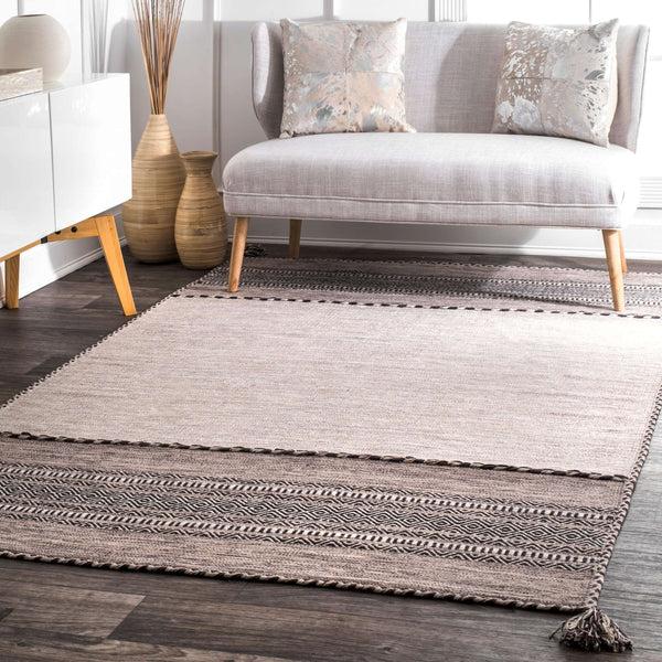 Nuloom Deetta Banded Tassel Area Rug Light Beige