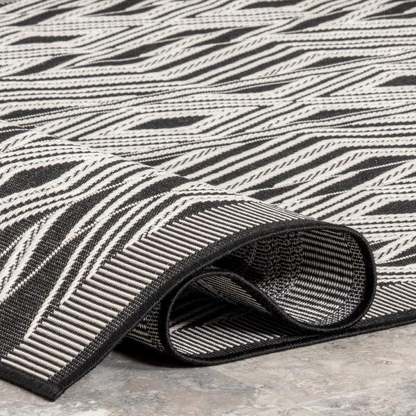 Nuloom Diamondback Indoor/Outdoor Area Rug Brown