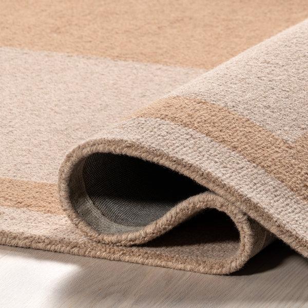Nuloom Gino Two-Tone Bordered Wool Area Rug Beige