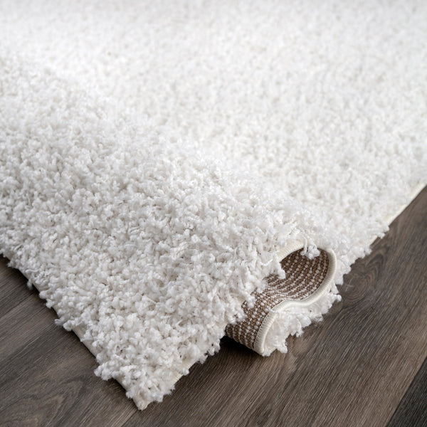 Nuloom Gwenyth Solid Shag Area Rug White