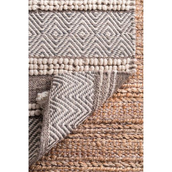 Nuloom Hand Loomed Chevron Liles Rug Brown