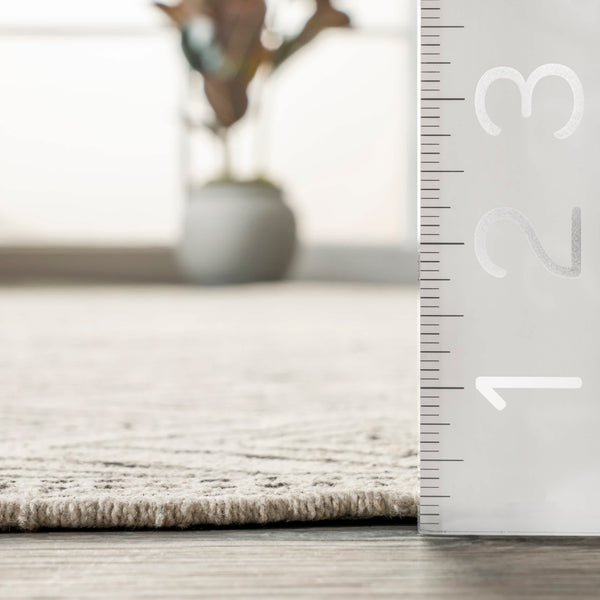 Nuloom Hand Made Olvera Off White