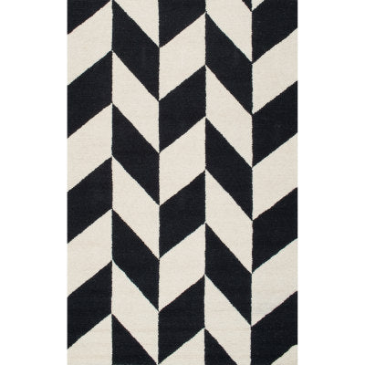 nuloom Hand Tufted Katte Black and White