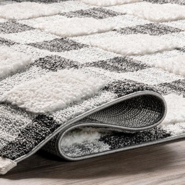 Nuloom Kellina Plaid High/Low Tassel Area Rug Gray