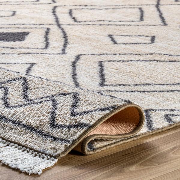 Nuloom Kenley Spotted Diamonds Beige